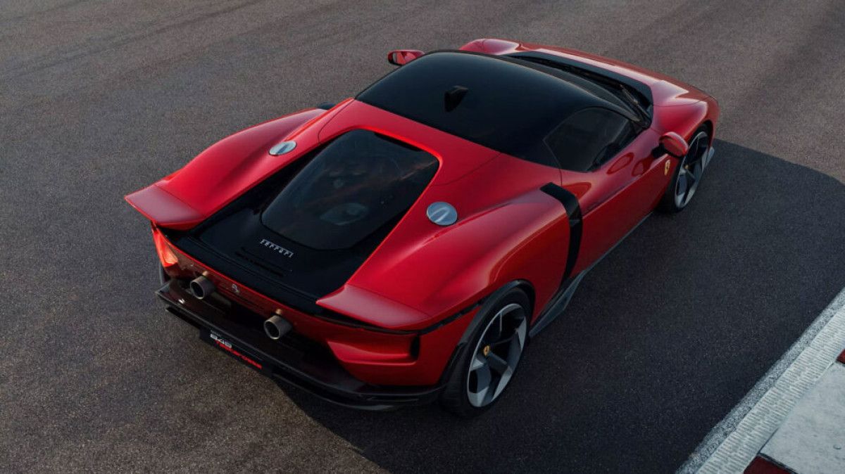 849 Testarossa: Ferrari’nin Yeni Hibrit Amiral Gemisi ve Güç Karnesi