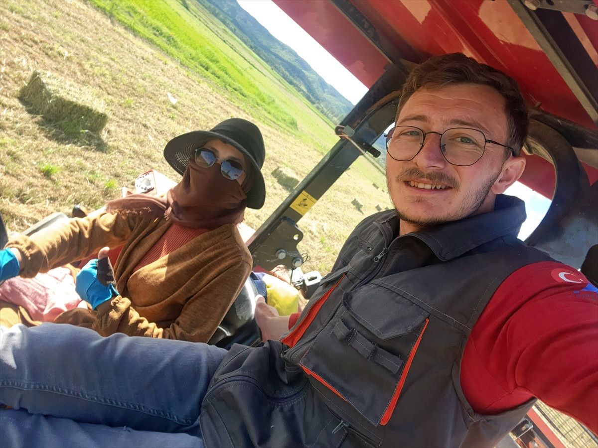 Afşar Köyünde Çiftçilik ve Aşk: Traktörlerle Başlayan Yeni Bir Yaşam
