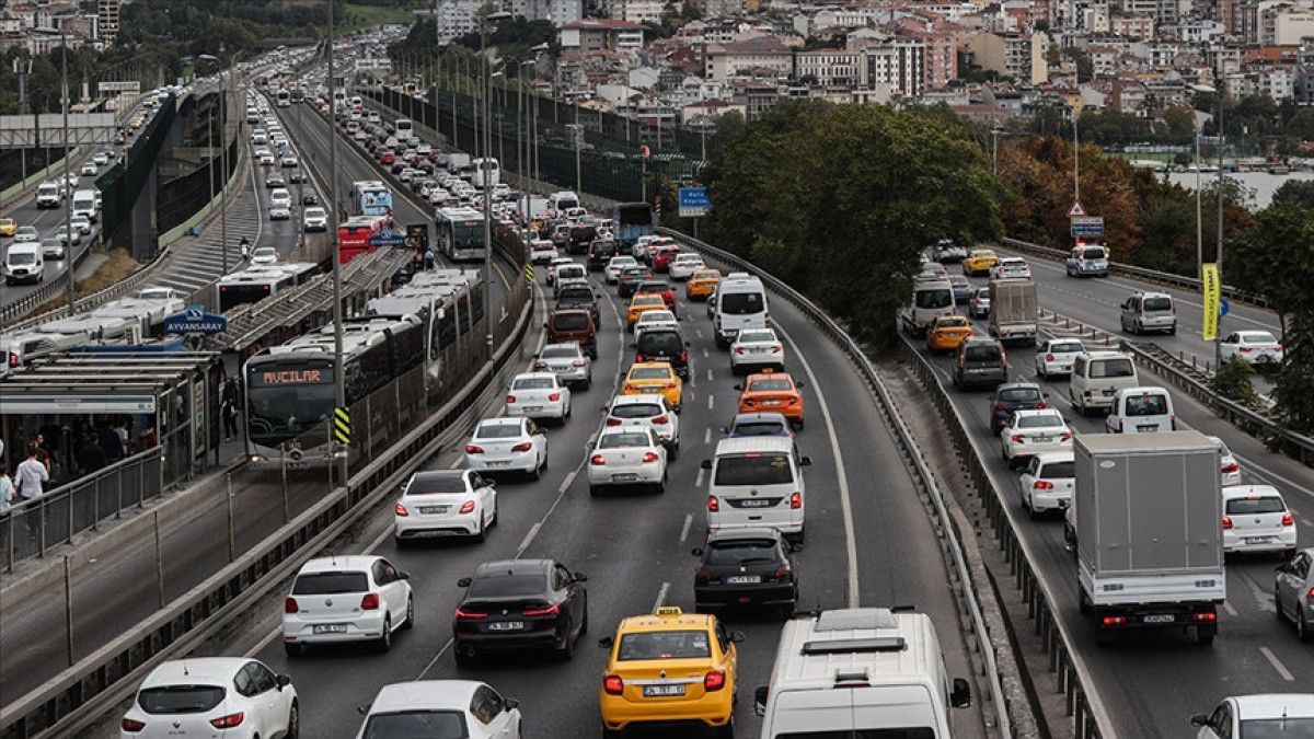 Ağustos Ayında Türkiye'de Trafiğe Kayıtlı Taşıt Sayısında Değişim ve Detaylar