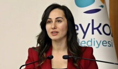 CHP’de İstifa Rüzgarı ve Beykoz’da Değişim: Özlem Vural Gürzel AK Parti’ye Geçiş Hazırlığında