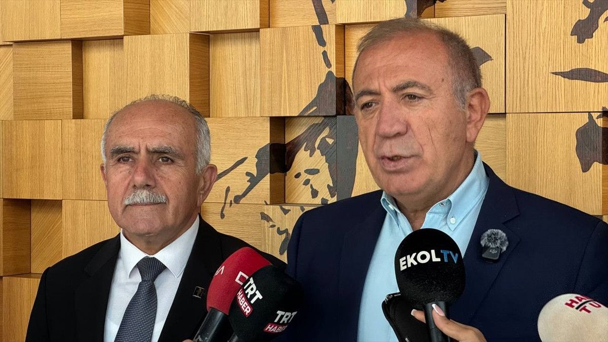 CHP'deki Kayyum Ataması ve FETÖ İddialarına Dair Netleşen Talepler