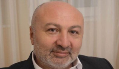 Cumhurbaşkanı Başdanışmanı Hamdi Kılıç’ın Vefatı: Ailesine ve Kamuoyuna Duyuru