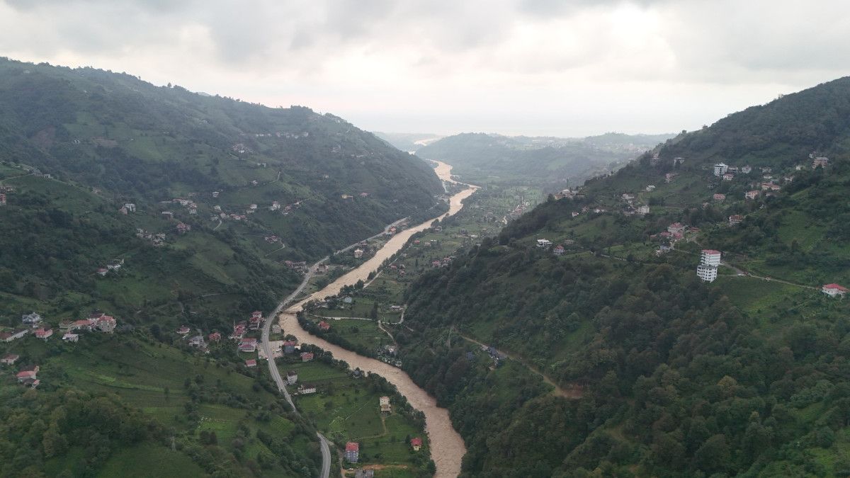 Doğu Karadeniz’de Şiddetli Yağış Sonrası Gözlemler ve Kurtarma Çalışmaları