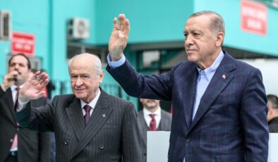 Erdoğan ve Bahçeli: Dostluk ve Kararlı Adımların Birlikteliği