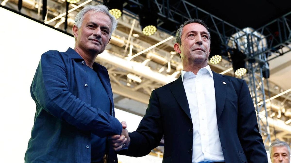 Fenerbahçe'de Başkanlık Seçimi ve Koç'un Açıklamaları: Tribünler, Stratejiler ve UEFA Perspektifi