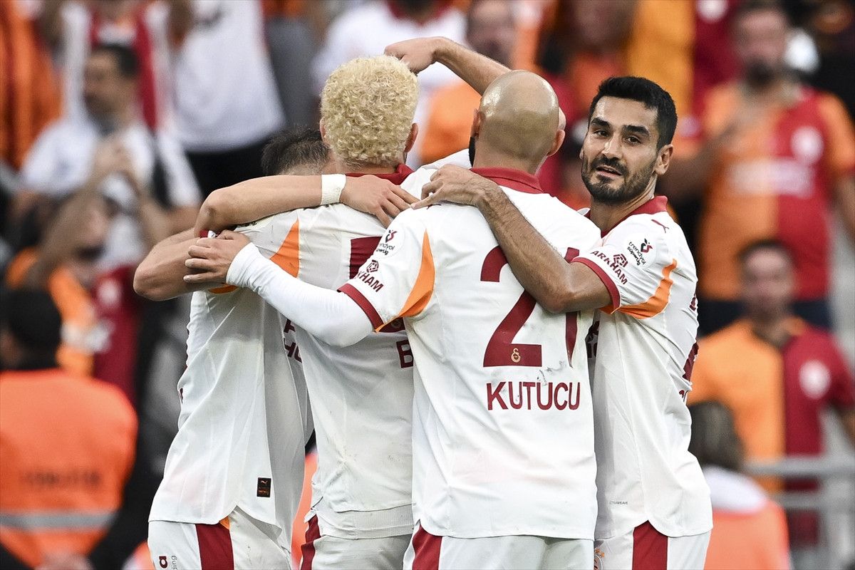 Galatasaray, UEFA Şampiyonlar Ligi’nin ilk haftasında yolda Eintracht Frankfurt’a konuk oluyor