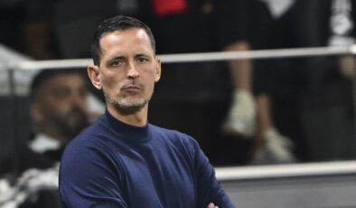 Galatasaray-Frankfurt Maçı Sonrasında Topmöller’den Öne Çıkan İfadeler ve Takım Analizi
