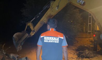 Kırıkkale’de Şiddetli Sağanak Sonrası Ekipler Bölgede Yoğun Çalışma İçinde