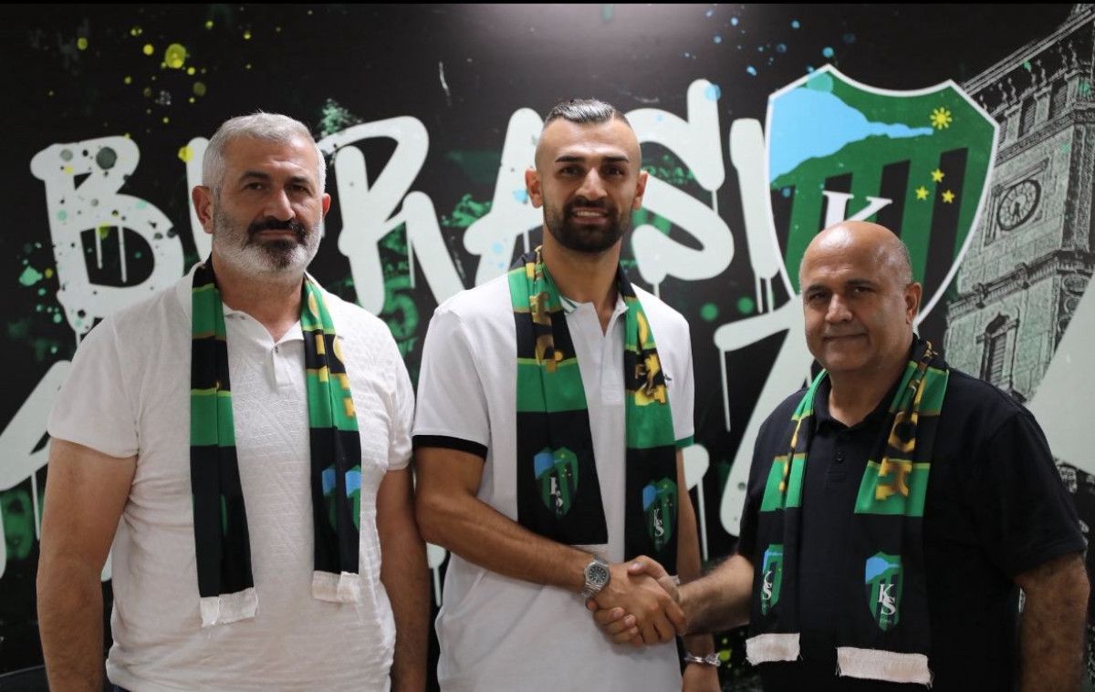 Kocaelispor, Serdar Dursun ile 1 Yıllık Sözleşme İmzaladı: Kutsal Renklere Hoş Geldin