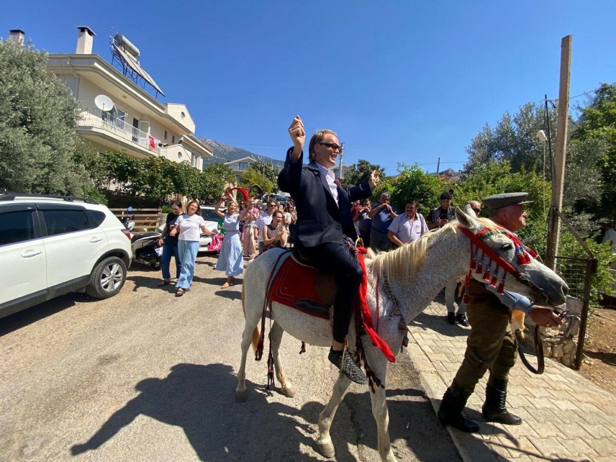 Muğla'da At Üstünde Gelin Alma Gelenekli Düğün Heyecanı