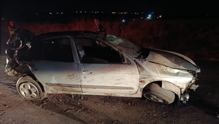 Siverek-Çermik Yolu’nda U dönüşüyle Takla Atan Otomobilde Yaralanan Sürücü Hastaneye Kaldırıldı