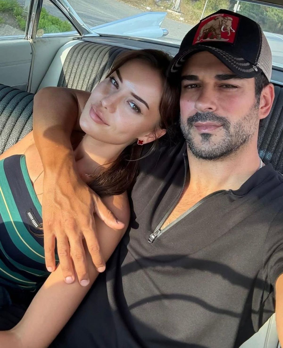 Yaz Sonu Tatilinden İstanbul’a Dönüş: Fahriye Evcen’in Aileyle Keyifli Günleri
